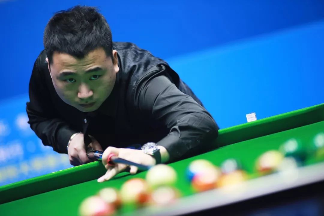 各国选手为 各国选手为