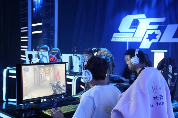 納後衛直言 納後衛直言