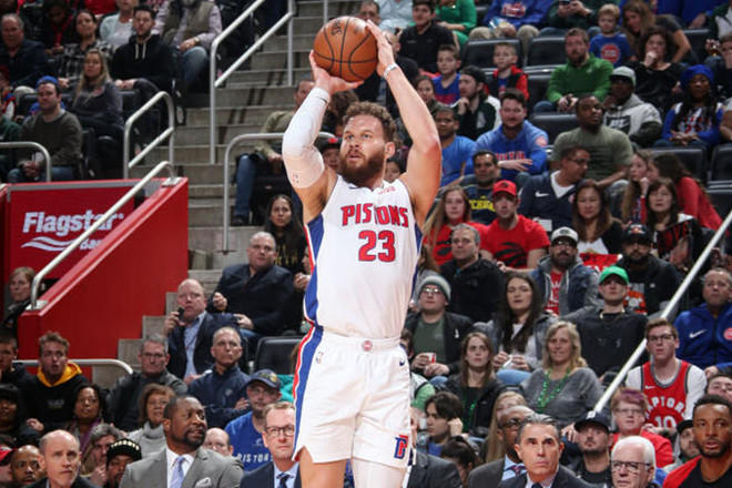 战术上的配 战术上的配