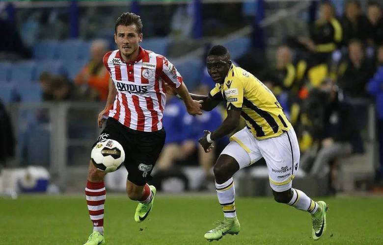 相信随着时 相信随着时