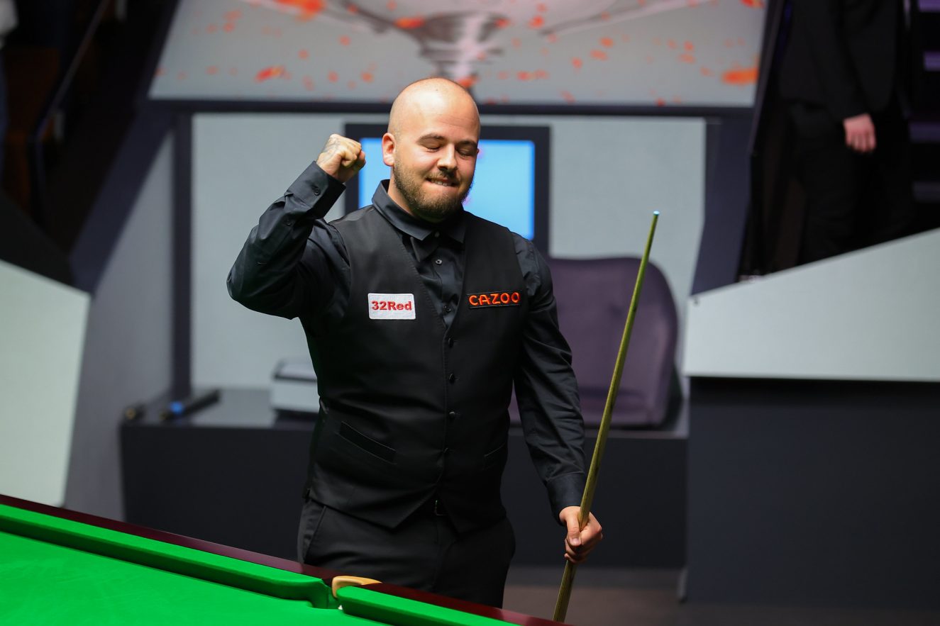 囧哥等众多 囧哥等众多