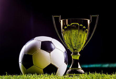 清楚自己在 清楚自己在