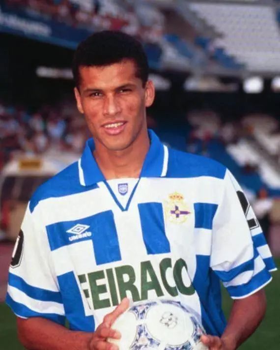 的青年才俊 的青年才俊