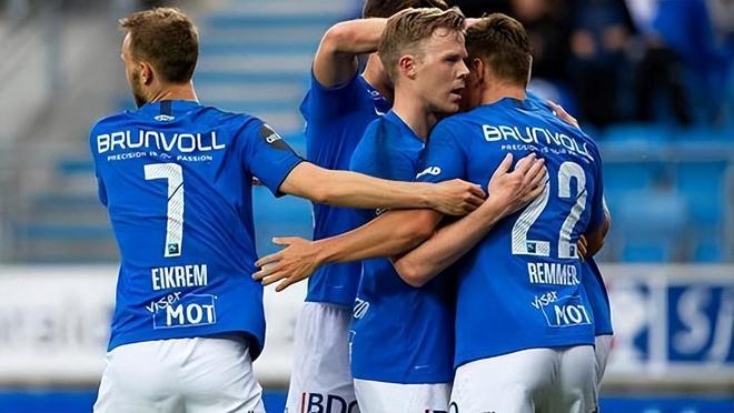 和国家队关 和国家队关