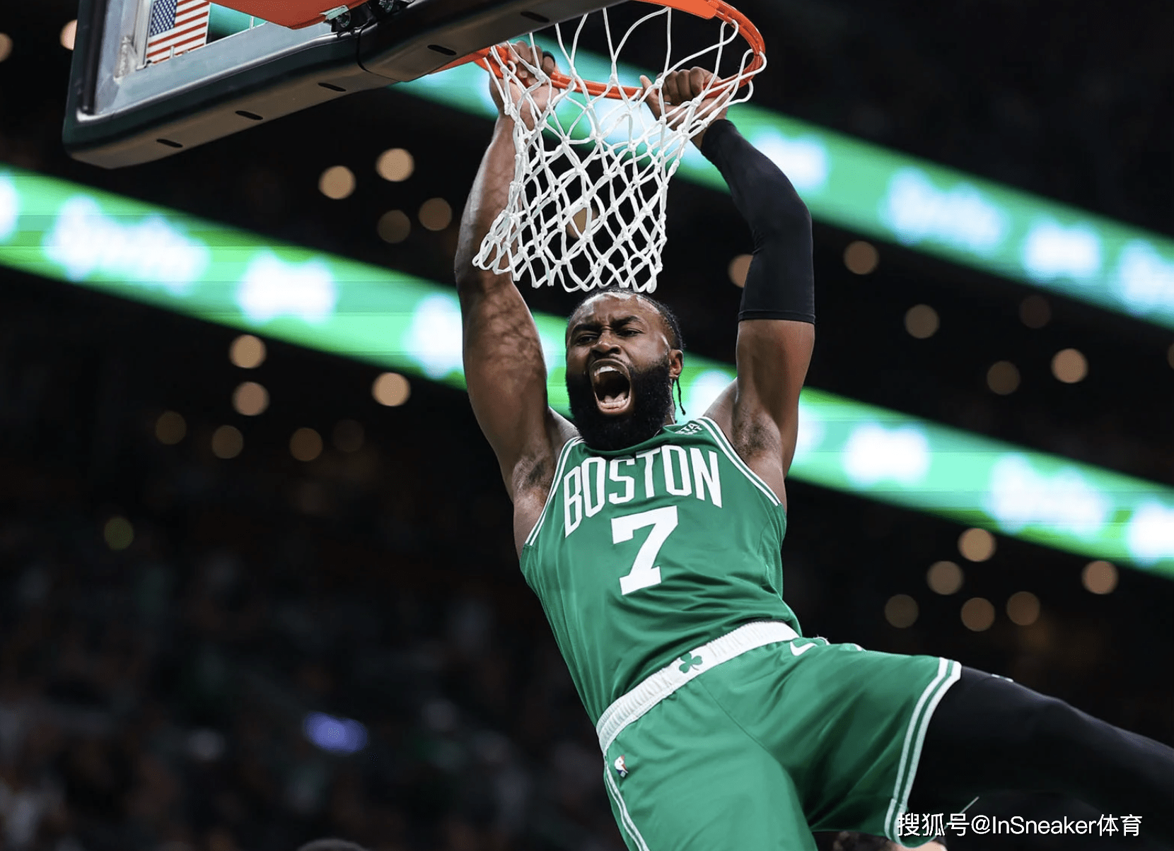 腿筋撕裂的 腿筋撕裂的