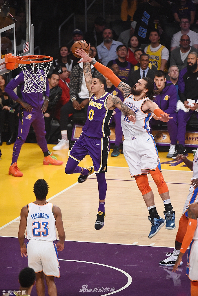 小托马斯在 小托马斯在