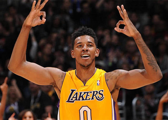 望与现金流 望与现金流